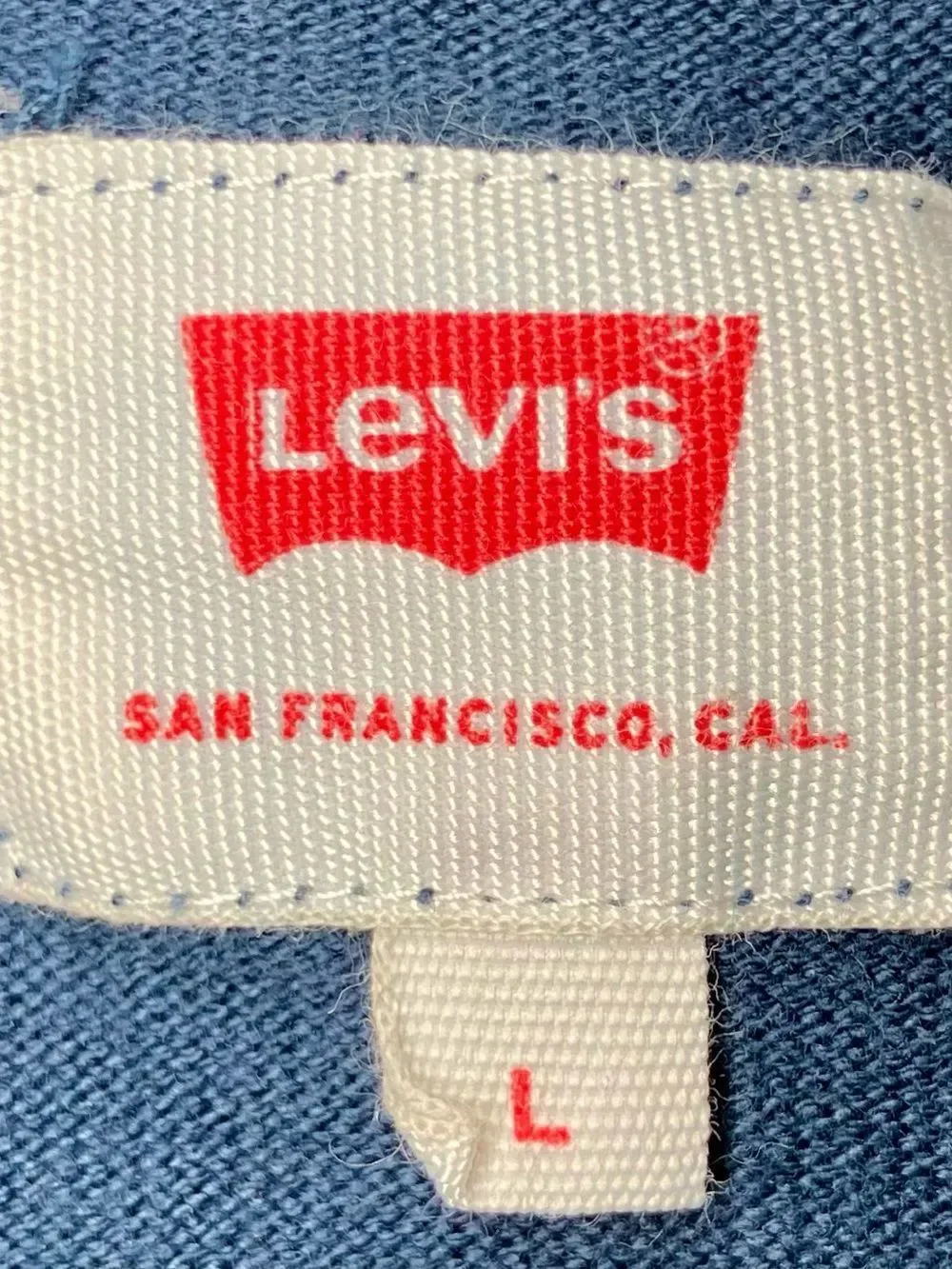 Levi’s Mission Striped Long Sleeve Knit Shirt in Blue/Red Mens L